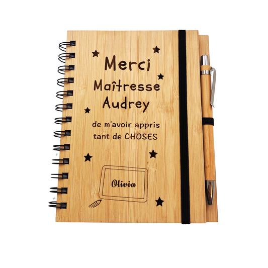 📒 Cahier en bambou – Merci ... de m’avoir appris tant de CHOSES.