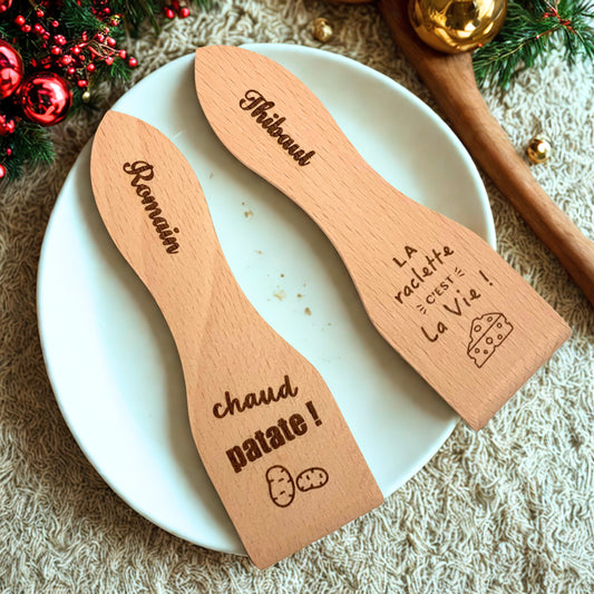 Spatule à raclette gravée & son coffret cadeau