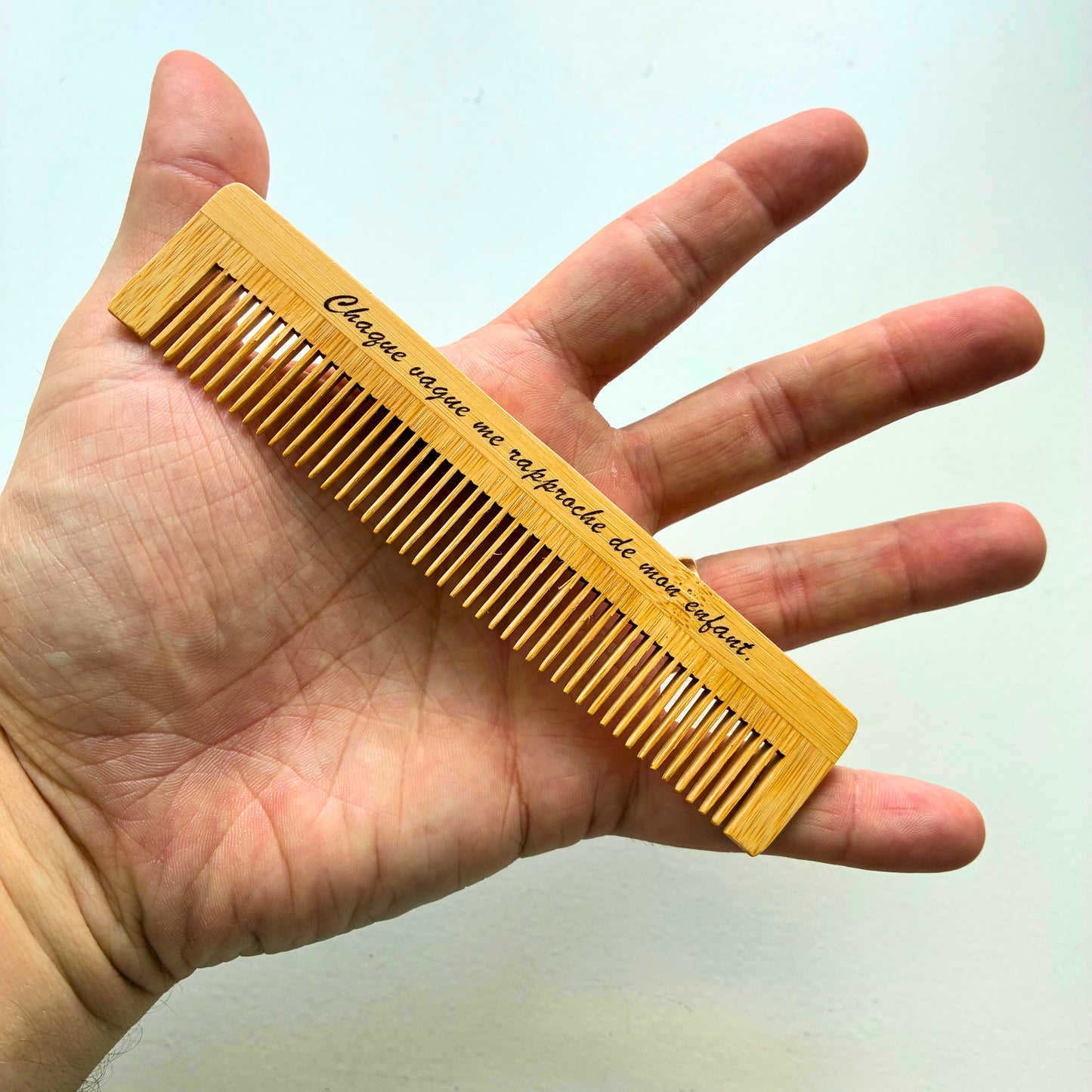 Peigne d’Accouchement Personnalisé en Bambou
