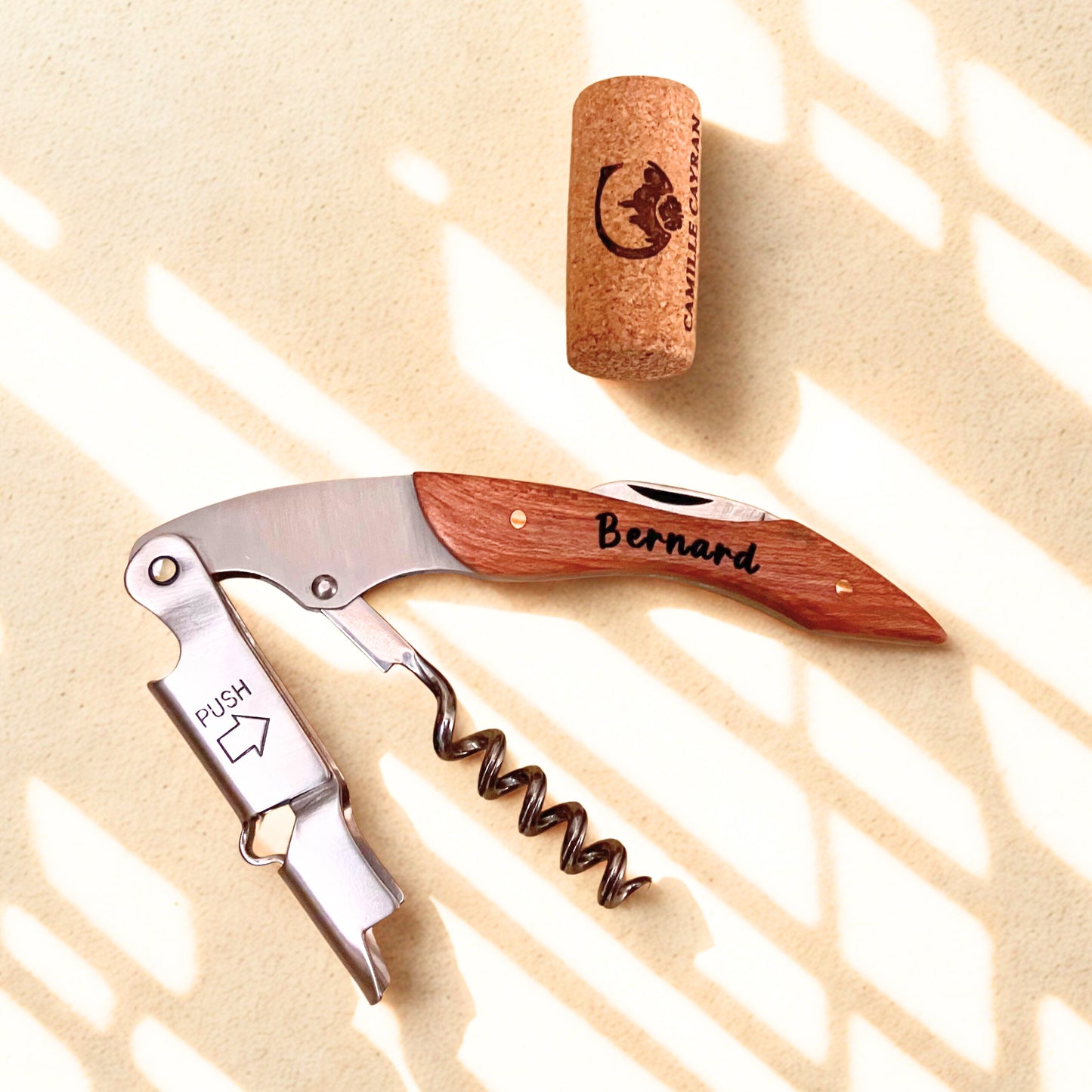 Tire-bouchon de sommelier en bois & acier – personnalisé