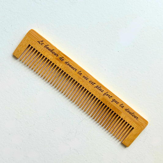 Peigne d’Accouchement Personnalisé en Bambou